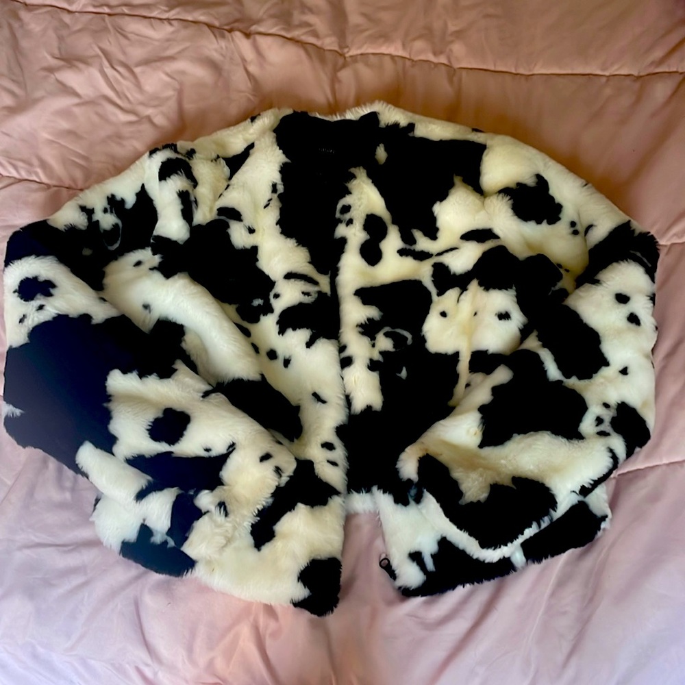 Forever 21 White and Black Faux Fur Jacket